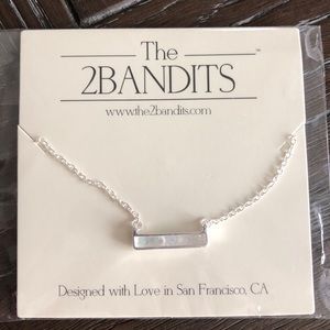 The 2Bandits Athens necklace